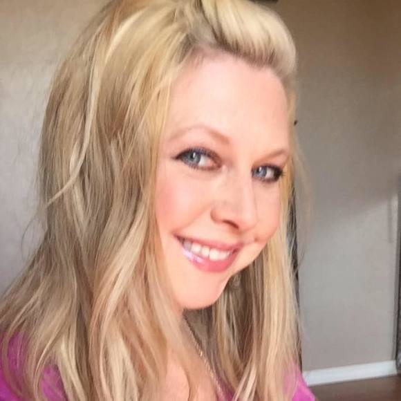 melaniedneal